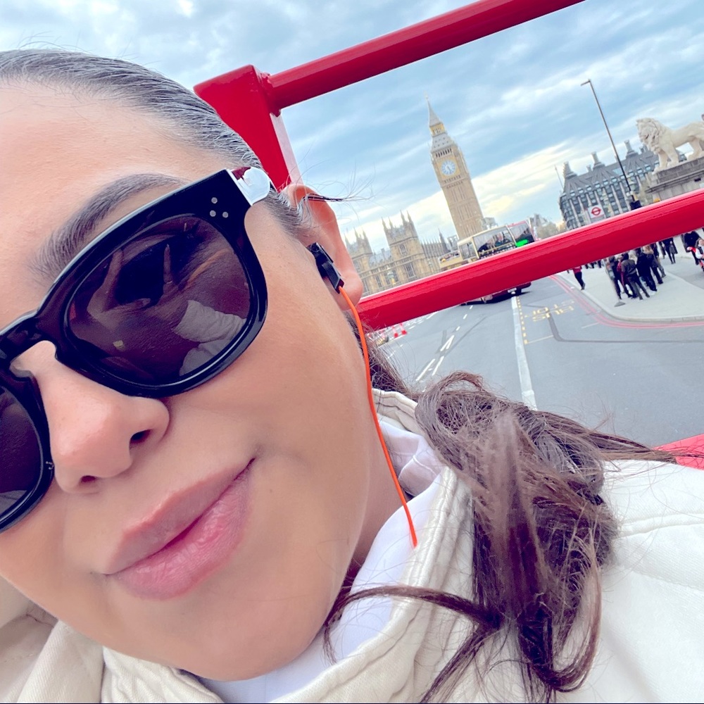 Meet your Posher, Emely